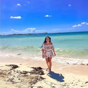 L’ATISTE by Amy embroidered short set